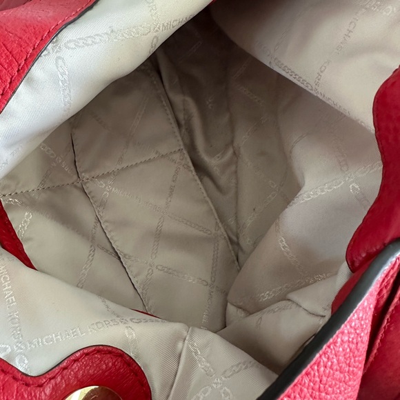 Michael Kors Raven purse and wallet - Picture 4 of 11